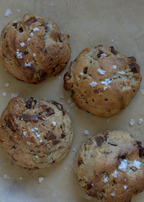 Chocolate Chip Walnut Cookie